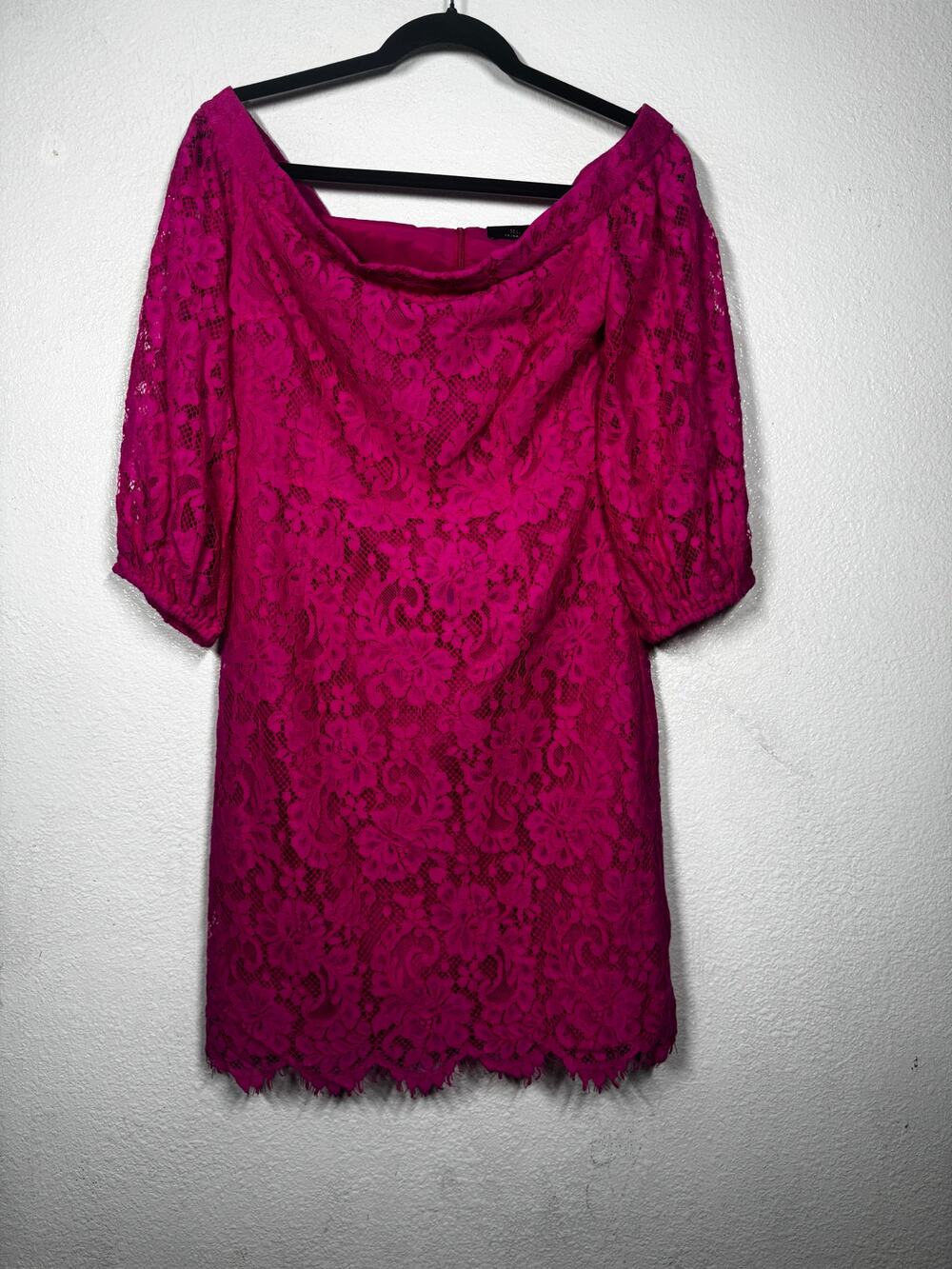 New Trina Turk Off The Shoulder Lace Shift Dress Hot Pink Sz 8